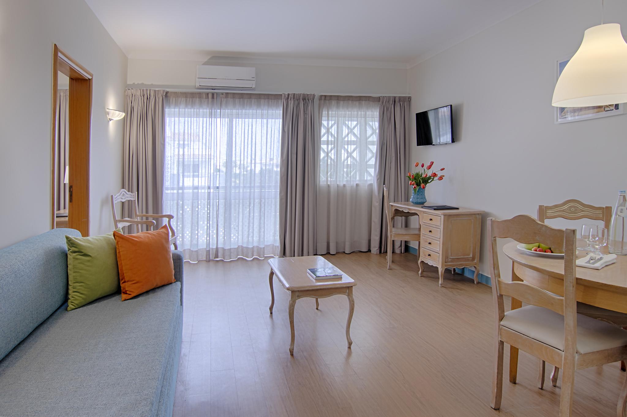 البوفيرا Luna Miramar Club المظهر الخارجي الصورة