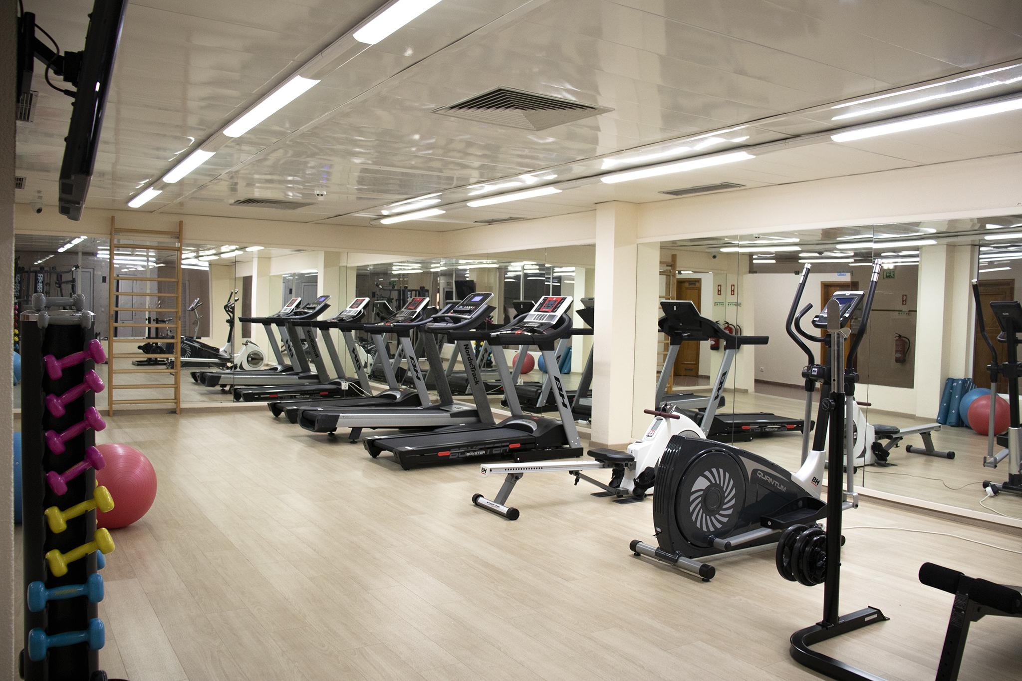 البوفيرا Luna Miramar Club المظهر الخارجي الصورة