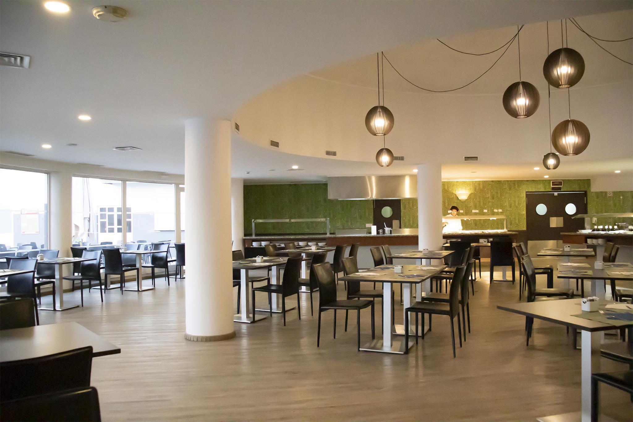 البوفيرا Luna Miramar Club المظهر الخارجي الصورة